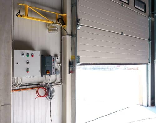 Control units for gates and loading bridges. Control system for warehouse loading bays
